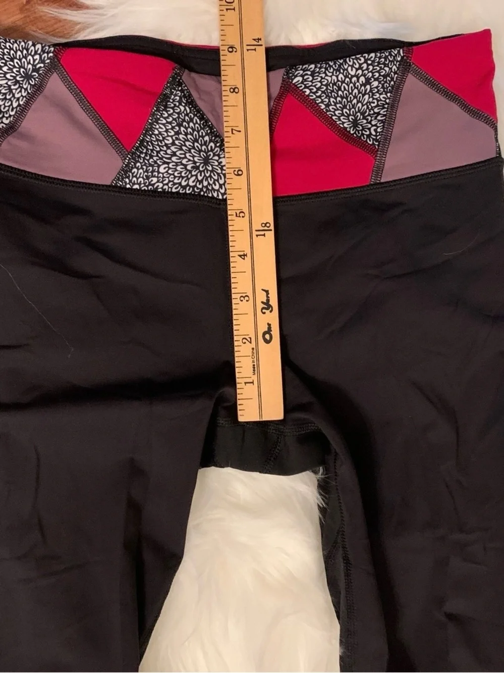 Lululemon Run: Inspire Crop ll 21” Fa14 Quilt 28 Bumble Berry Sz 6